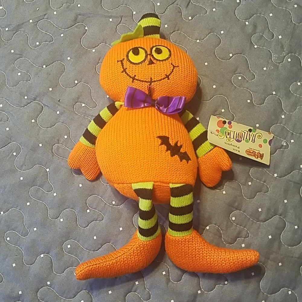 Cracker Barrel knit pumpkin NWT